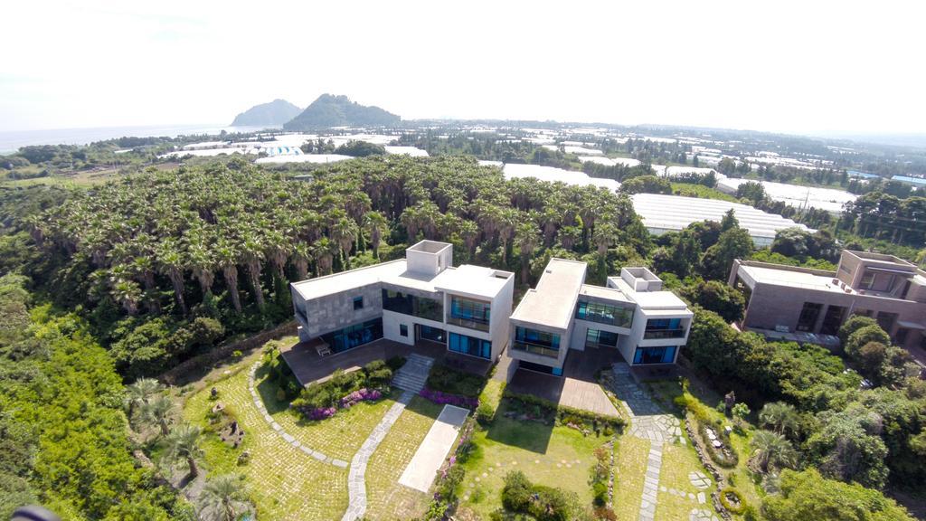 Cobeach Familiar Pension ซอกวีโพ ภายนอก รูปภาพ