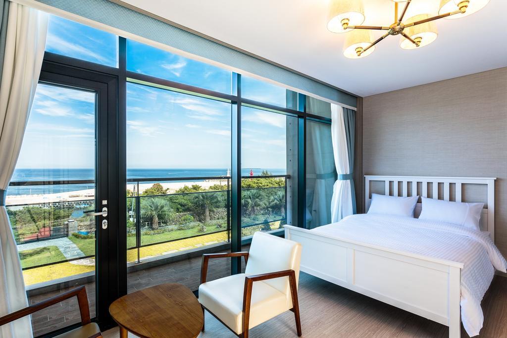 Cobeach Familiar Pension ซอกวีโพ ภายนอก รูปภาพ