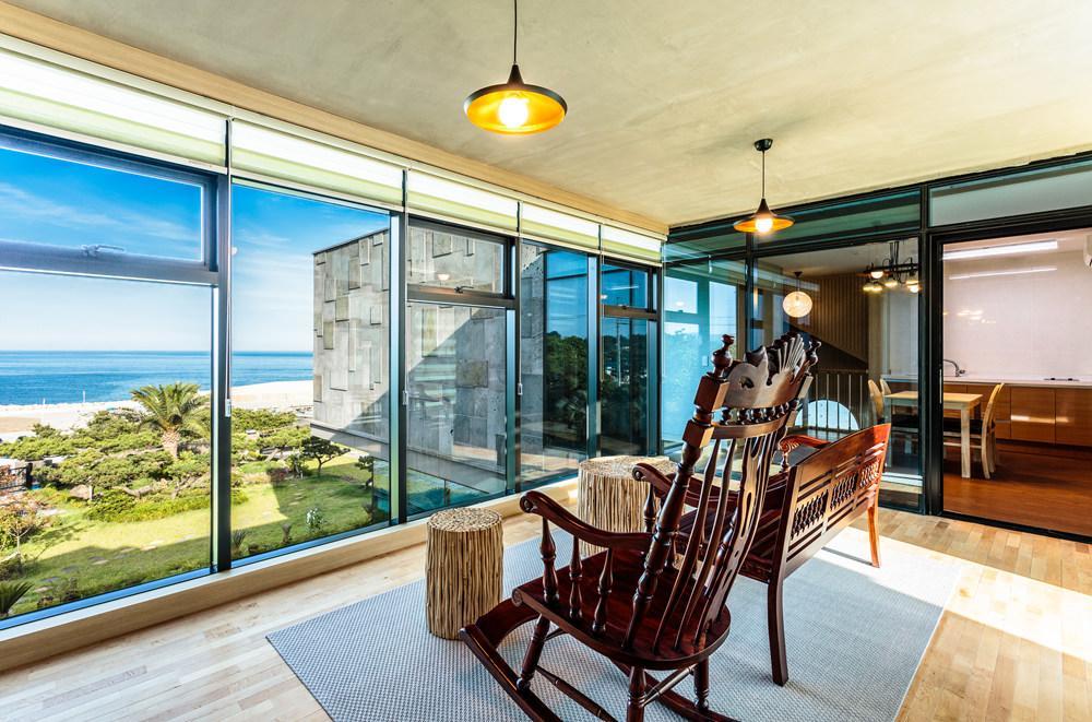 Cobeach Familiar Pension ซอกวีโพ ภายนอก รูปภาพ